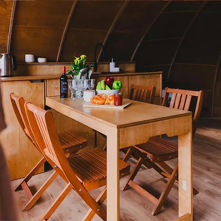 Osada Marchowo Dom wakacyjny *