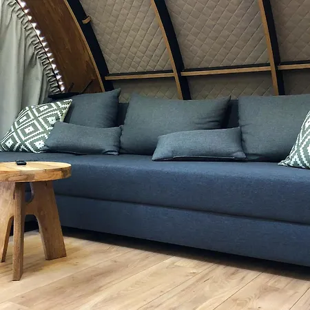 Dom wakacyjny Osada Marchowo *