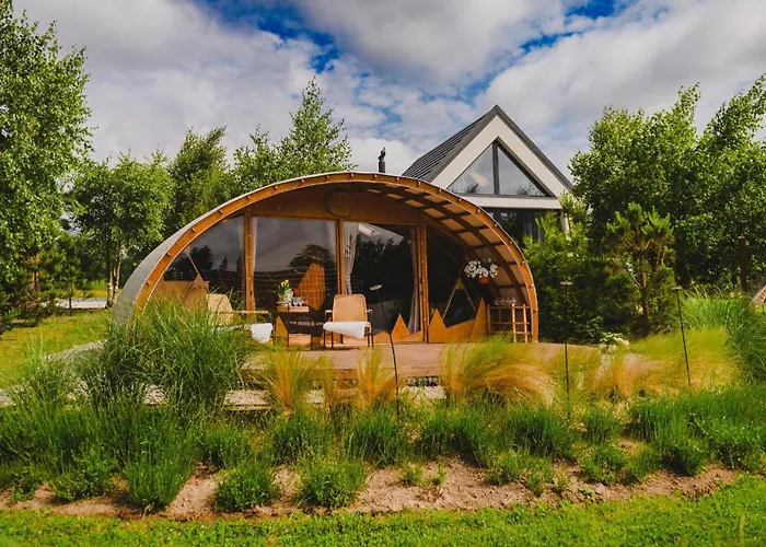 Osada Marchowo Semesterbostad Kielno