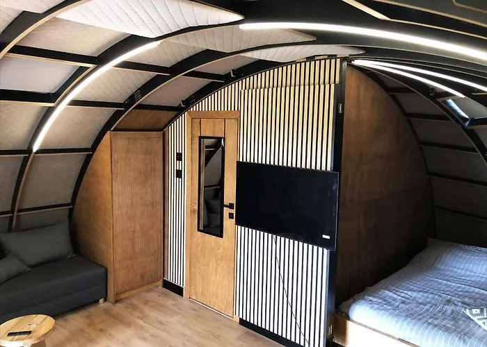 Osada Marchowo Semesterbostad Kielno